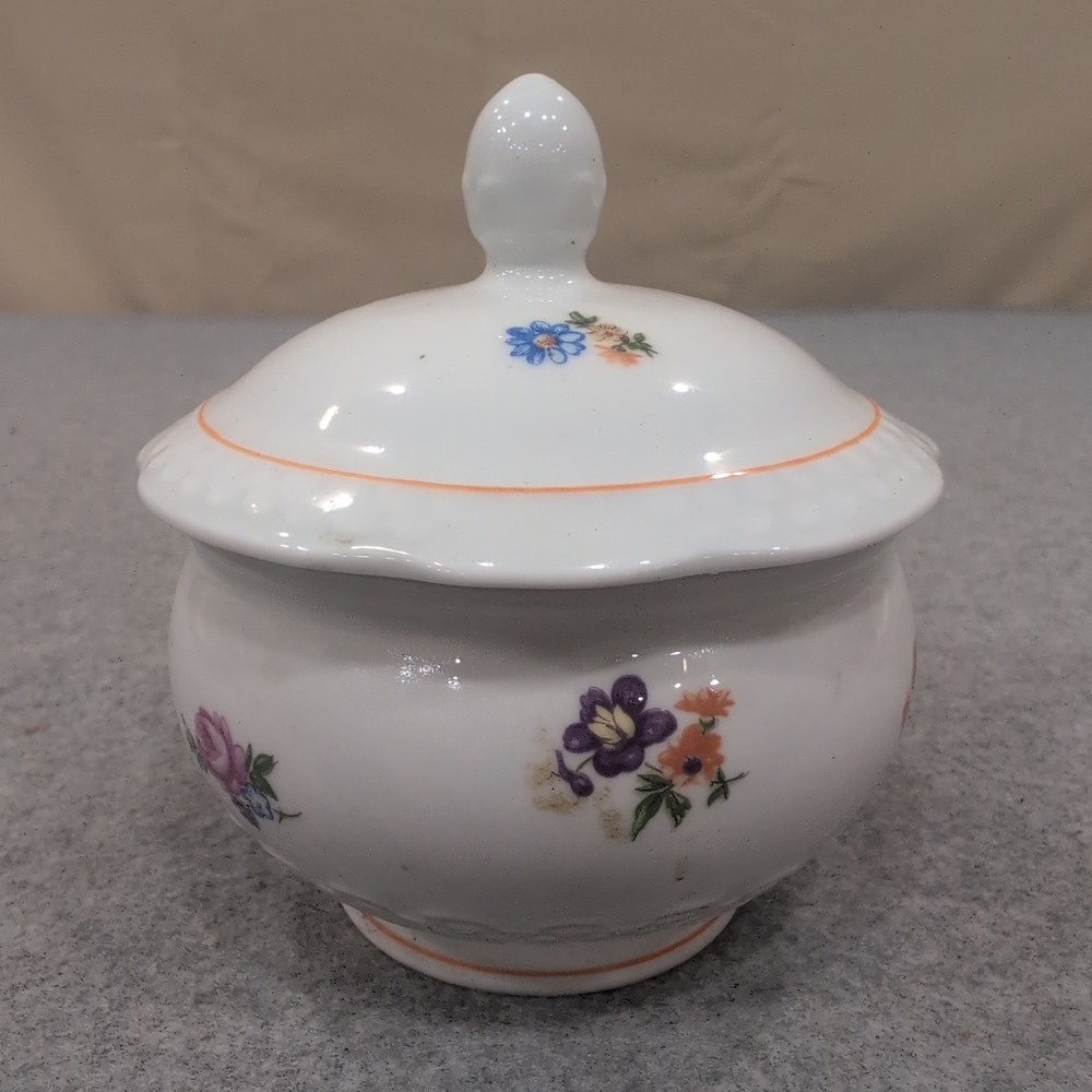Kahla Kahlaerstedt Pastorale Floral Sugar Bowl with Lid Made in GDR NA308